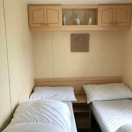 8 Berth Sunnymede Villa Инголдмелс Екстериор снимка